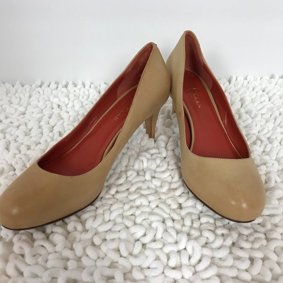 Cole Haan Pumps w/Nike Air Technology Nude… - Picture 2 of 11